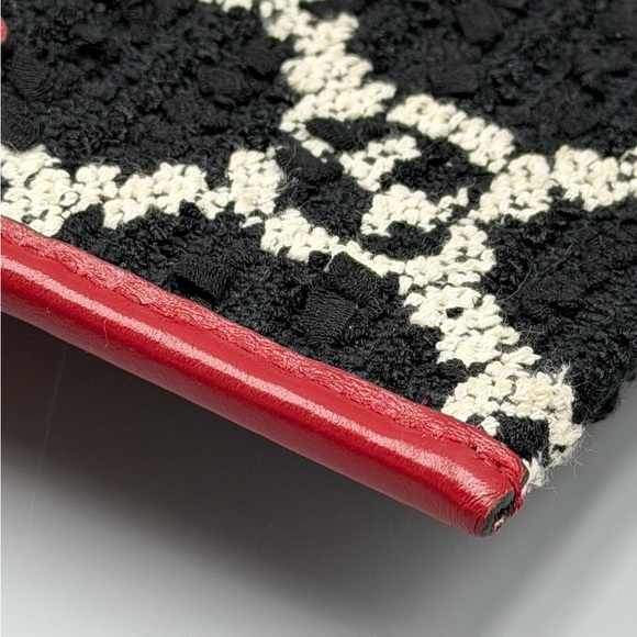 Gucci Raja Tweed Pochette with Gold Chain - Picture 11 of 12